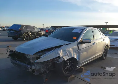 2012 Honda Accord 2.4 Lx z USA, uszkodzony, nr VIN 1HGCP2F32CA070928